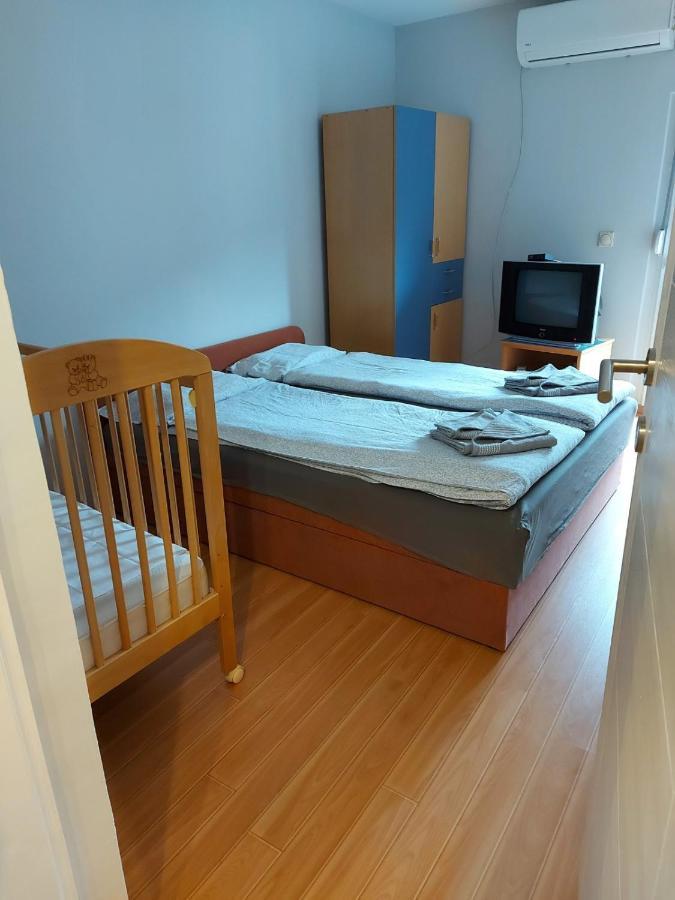 Perucac Apartment Exterior photo